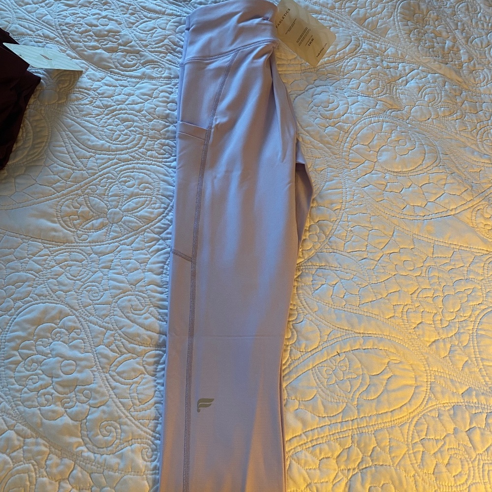 Fabletics cold weather legging with pockets